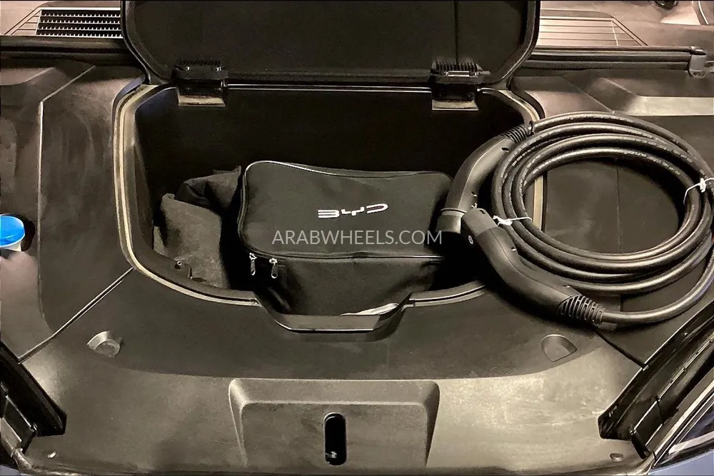 BYD Seal 2025 for Sale in Dubai Image-15