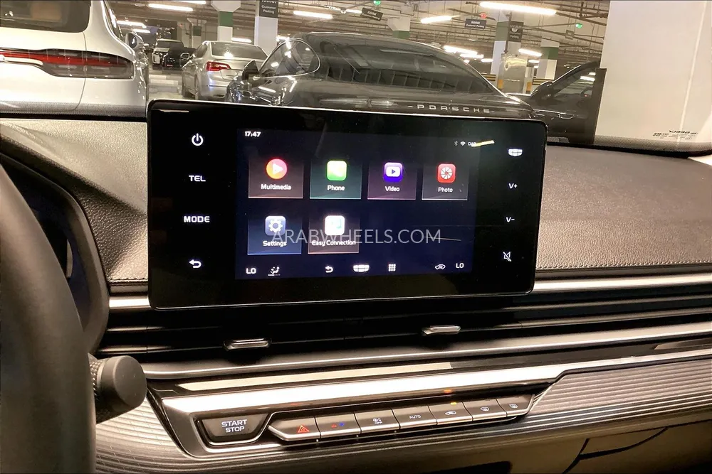 Geely Emgrand 2025 for Sale in Sharjah Image-10