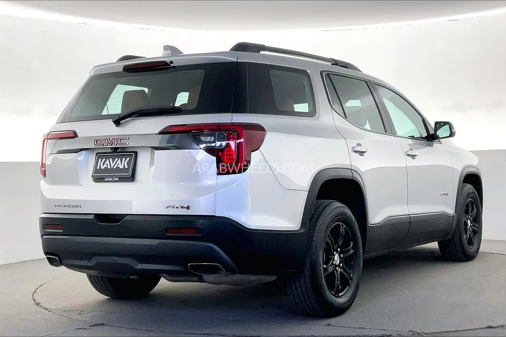 جي إم سي اكاديا 2020 for Sale in الشارقة Image-6