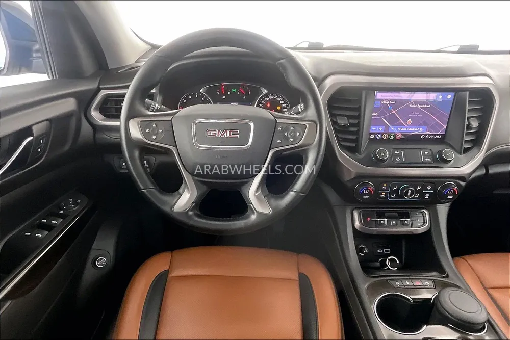 جي إم سي اكاديا 2020 for Sale in الشارقة Image-28