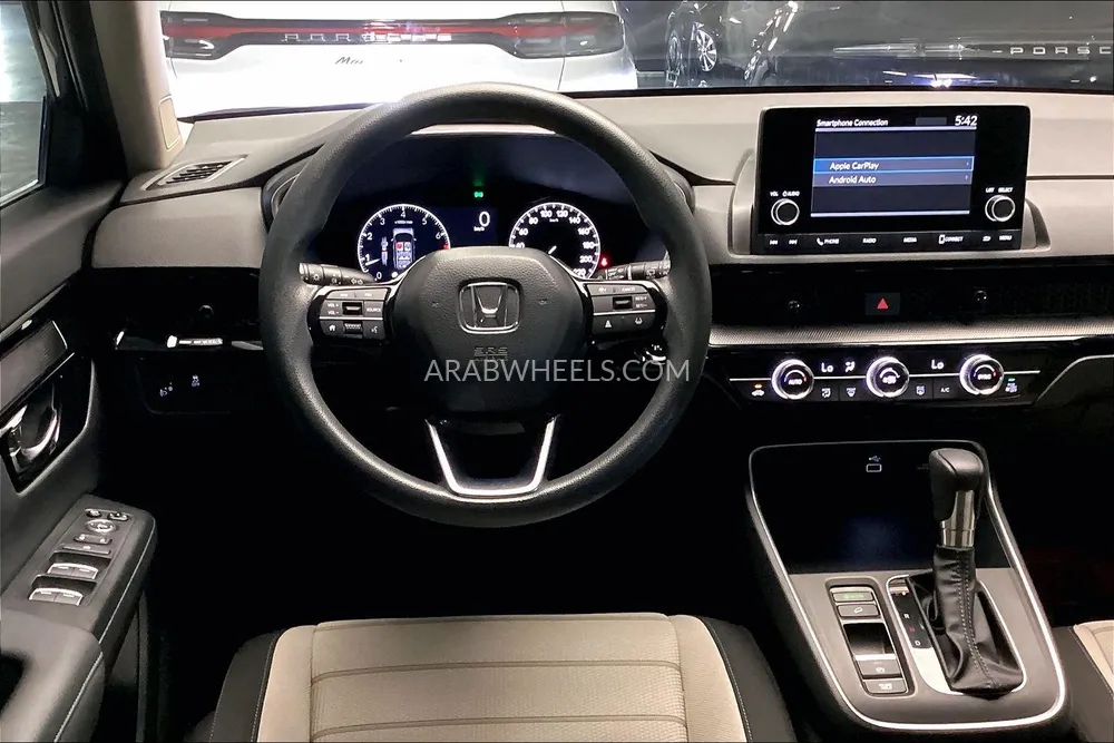 هوندا سي آر-في 2024 for Sale in الشارقة Image-11