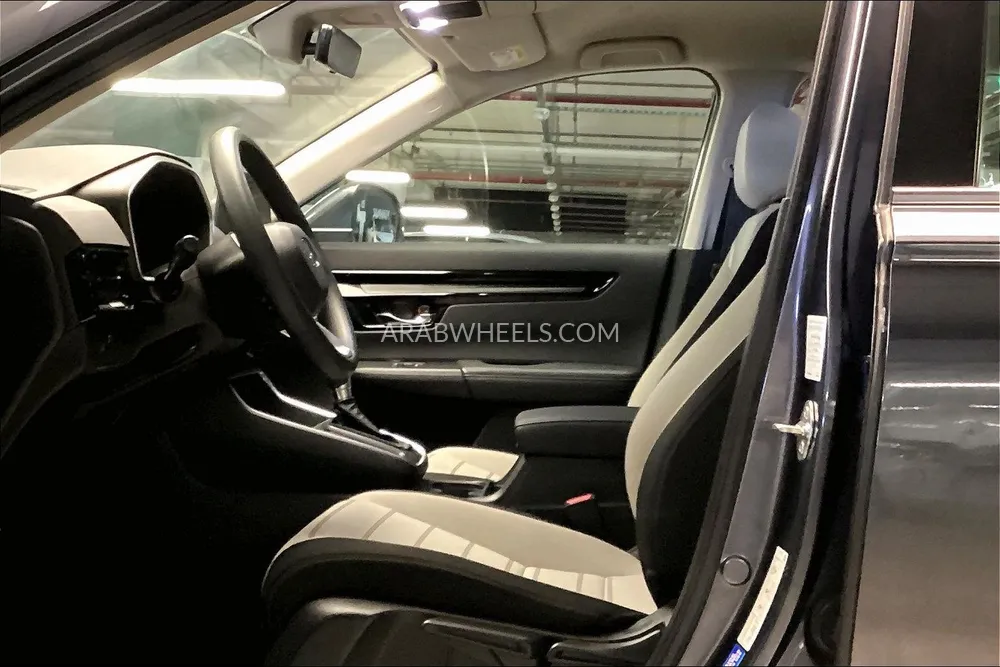 هوندا سي آر-في 2024 for Sale in الشارقة Image-14