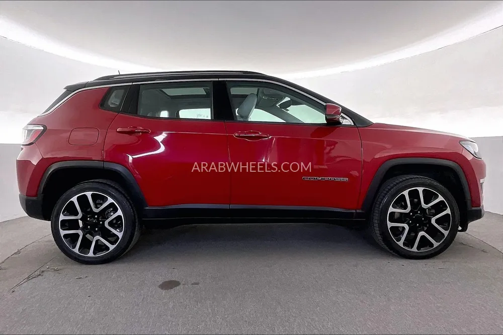 Jeep Compass 2019 for Sale in Sharjah Image-8