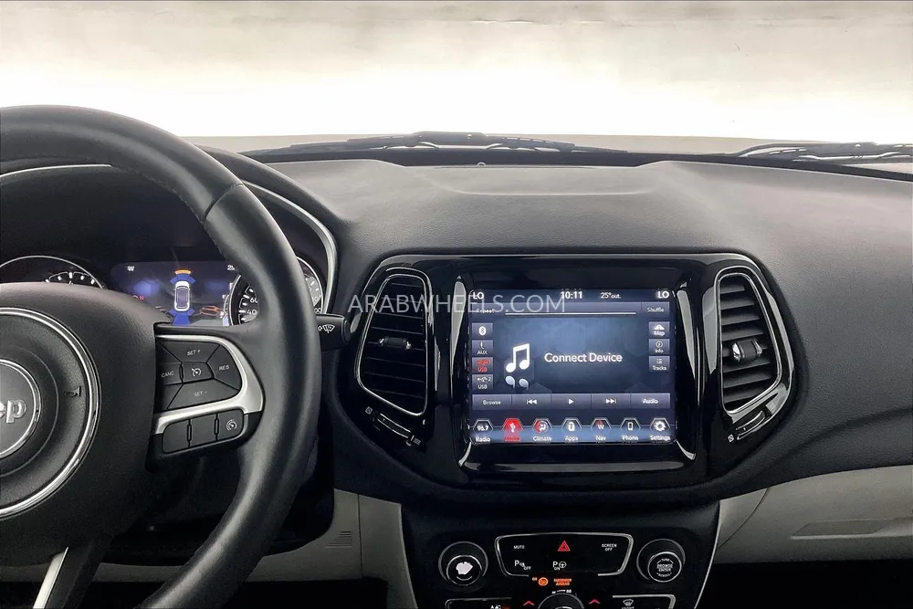 Jeep Compass 2019 for Sale in Sharjah Image-16