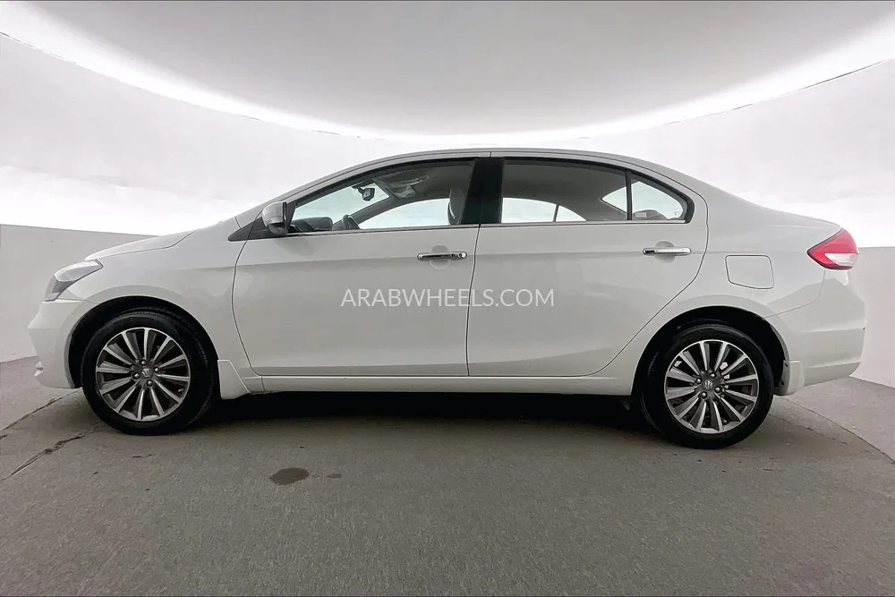 Suzuki Ciaz 2023 for Sale in Dubai Image-7