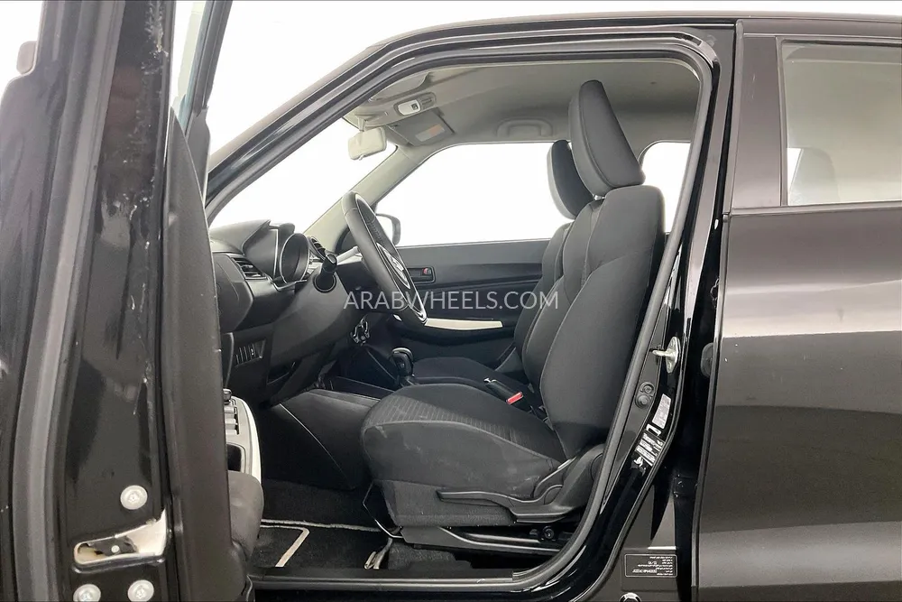 Suzuki Swift 2023 for Sale in Sharjah Image-24