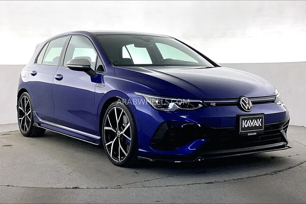 Volkswagen Golf 2024 for Sale in Sharjah Image-3