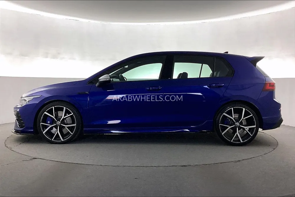 Volkswagen Golf 2024 for Sale in Sharjah Image-8