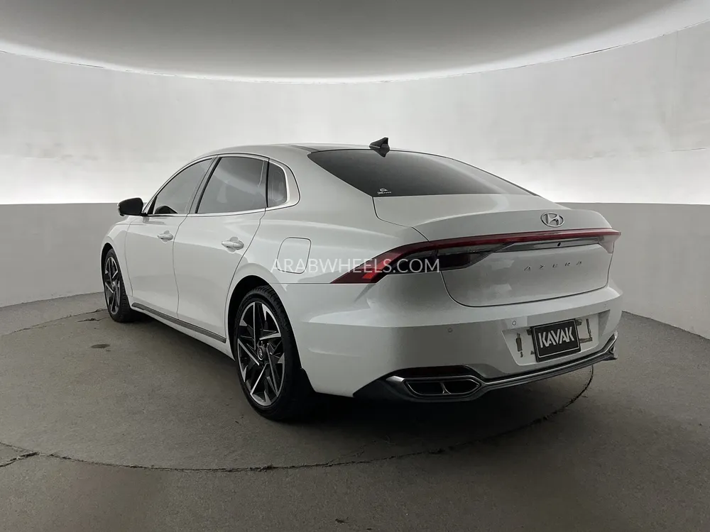 Hyundai Azera 2022 for Sale in Sharjah Image-4