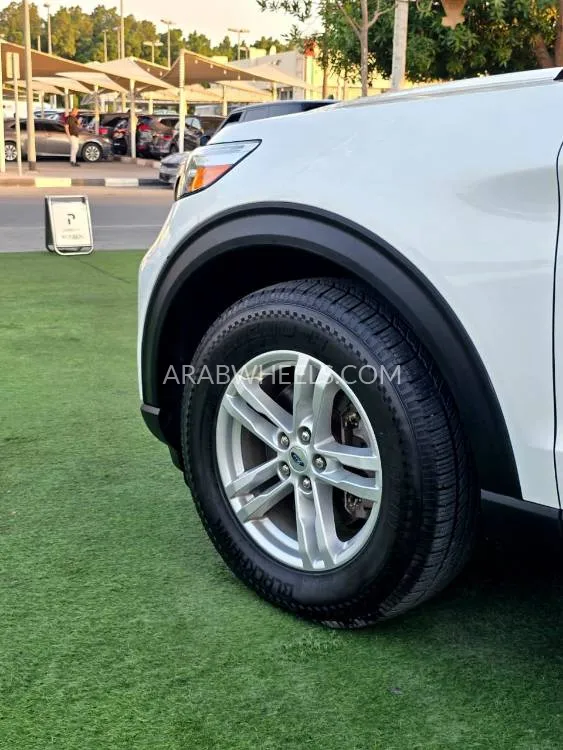 Ford Explorer 2021 for Sale in Sharjah Image-18