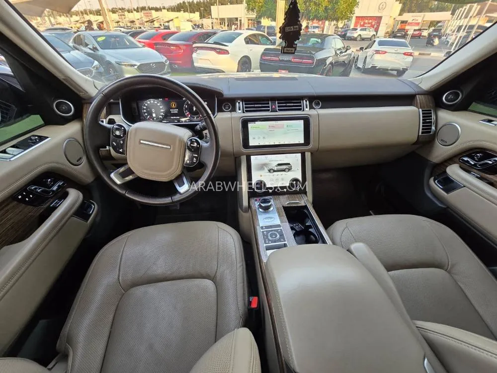 Land Rover Range Rover 2019 for Sale in Sharjah Image-15