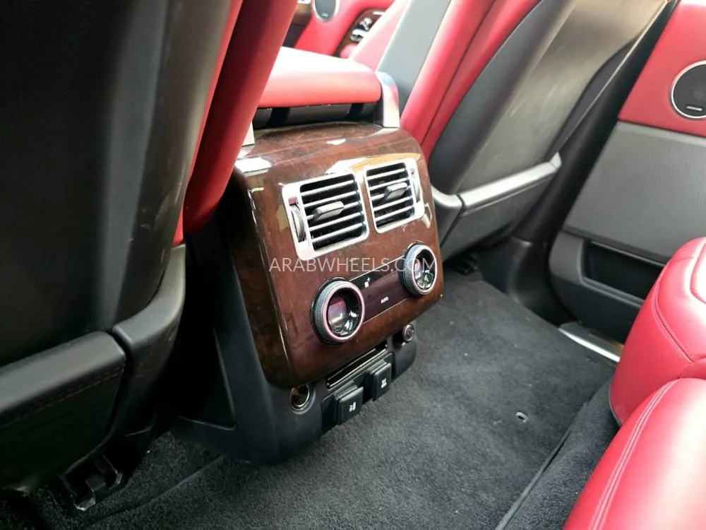 Land Rover Range Rover Evoque 2021 for Sale in Sharjah Image-6