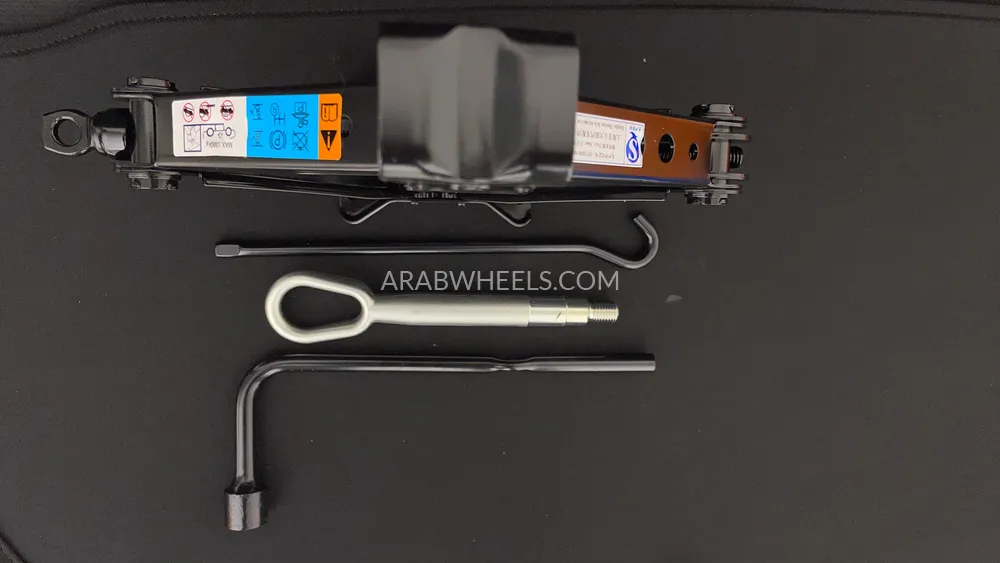 MG ZS 2023 for Sale in Dubai Image-30