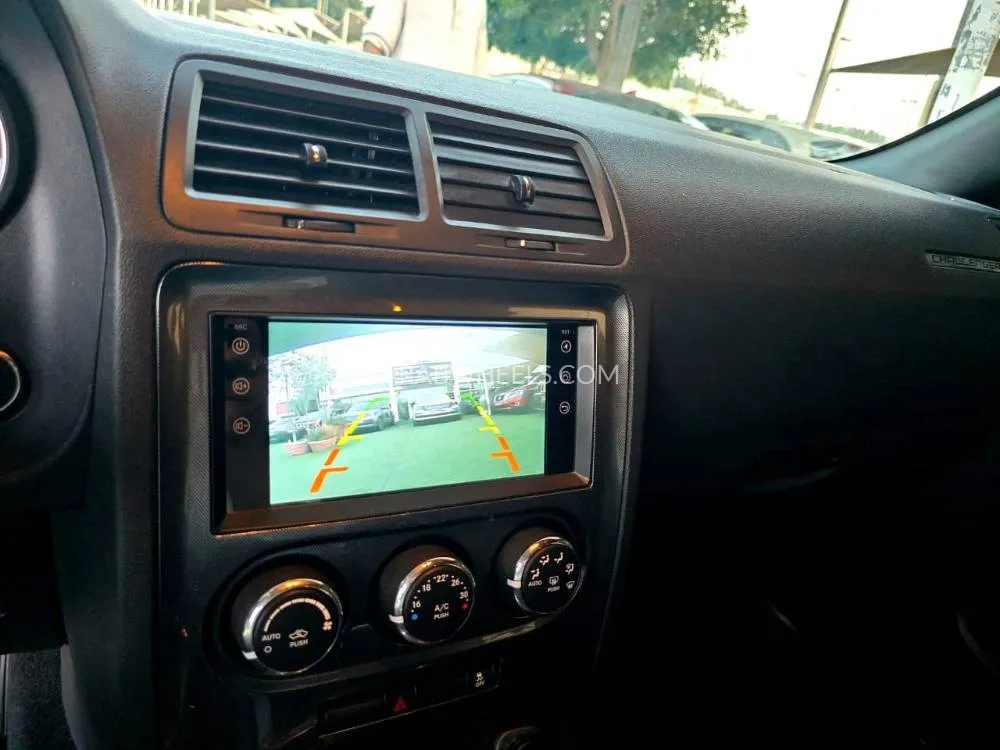 Dodge Challenger 2014 for Sale in Sharjah Image-12