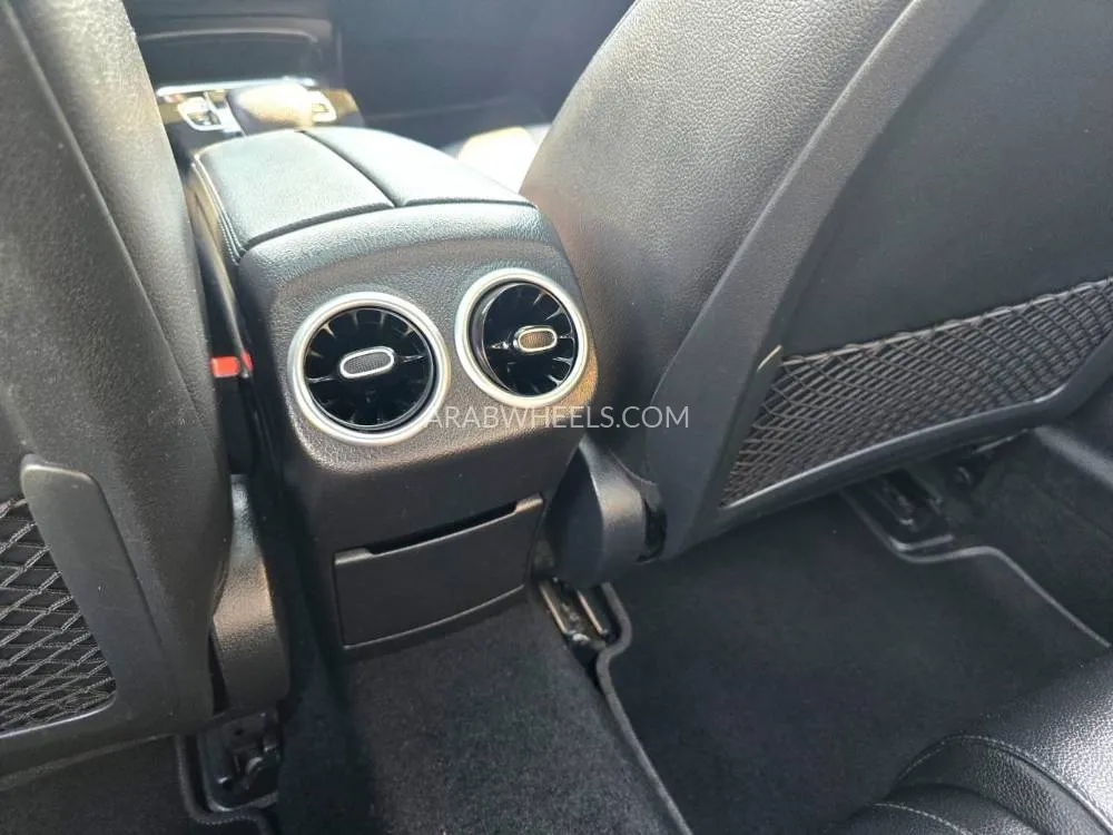 مرسيدس بنز كلاس A 2020 for Sale in الشارقة Image-21