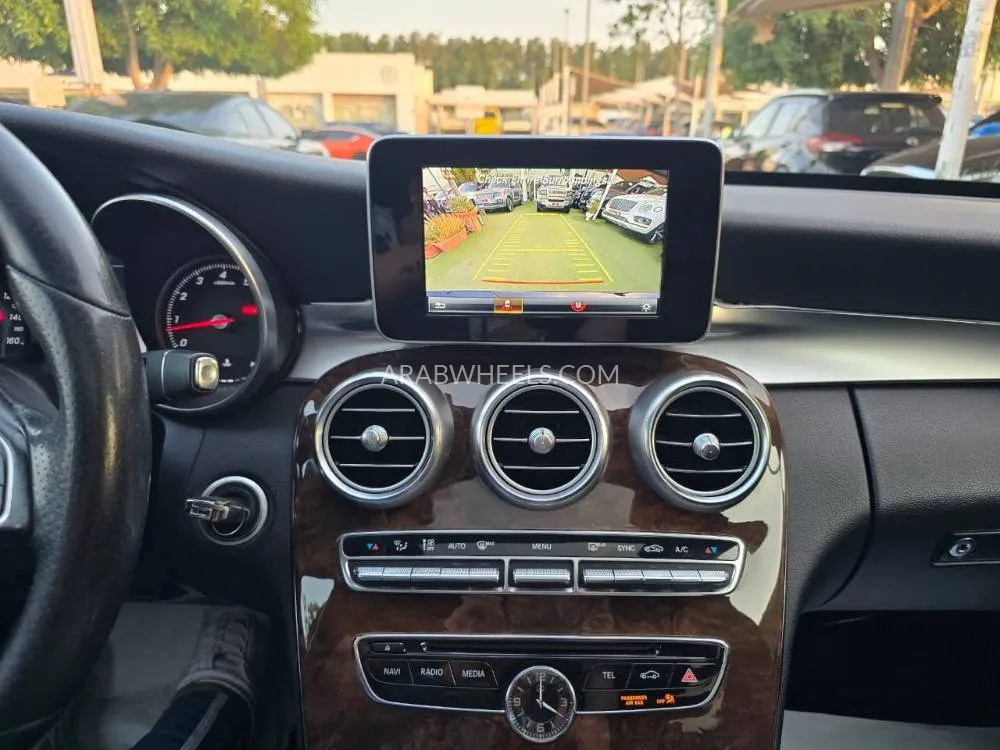 Mercedes Benz C Class 2018 for Sale in Sharjah Image-2