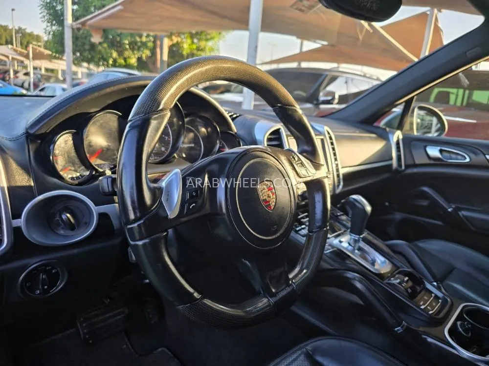 بورشه كايين 2013 for Sale in الشارقة Image-9