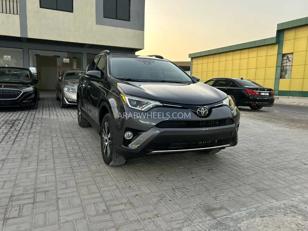 Toyota Rav4 2018 for Sale in Ras Al Khaimah Image-7