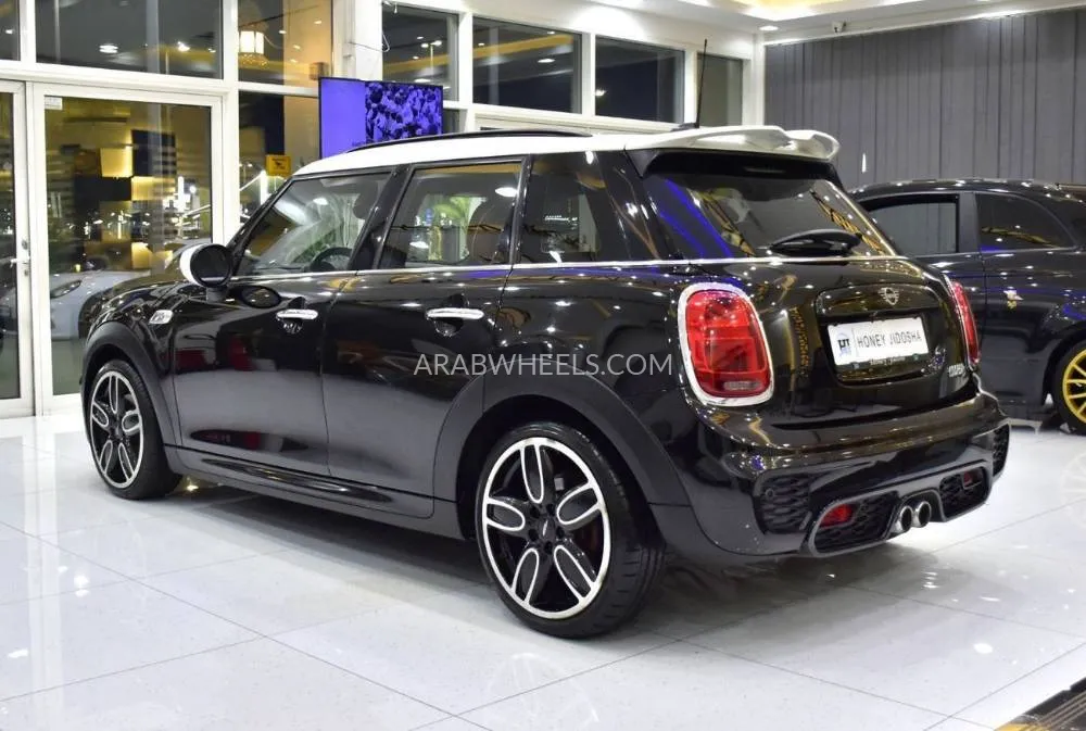 Mini Cooper 2021 for Sale in Dubai Image-7