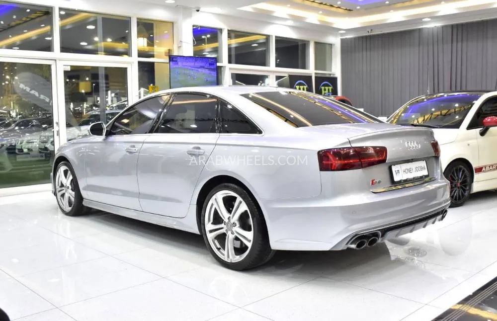 Audi S6 2016 for Sale in Dubai Image-7