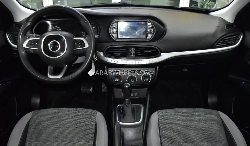 Dodge Neon 2017 for Sale in Dubai Image-11