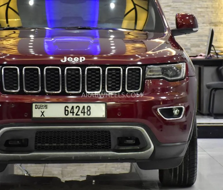 Jeep Cherokee 2017 for Sale in Dubai Image-4