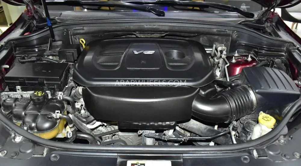 Jeep Cherokee 2017 for Sale in Dubai Image-18