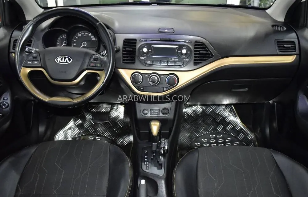 Kia Picanto 2015 for Sale in Dubai Image-11