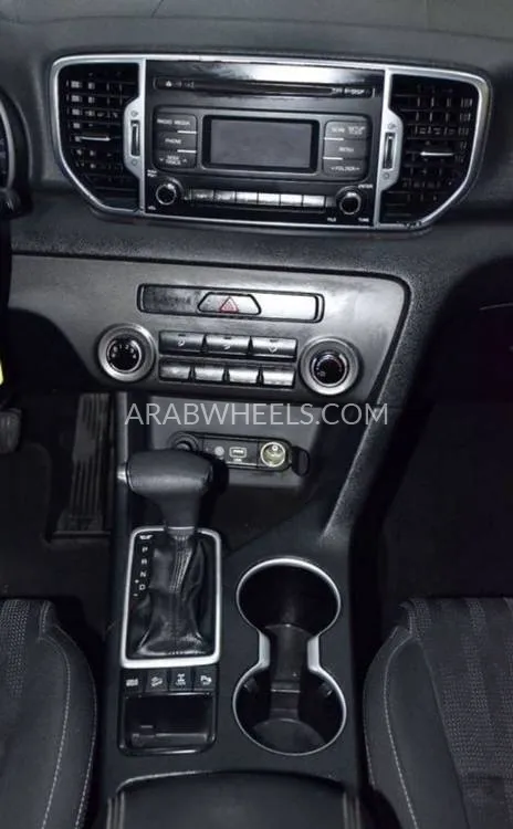 Kia Sportage 2017 for Sale in Dubai Image-14