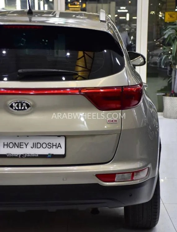Kia Sportage 2018 for Sale in Dubai Image-9