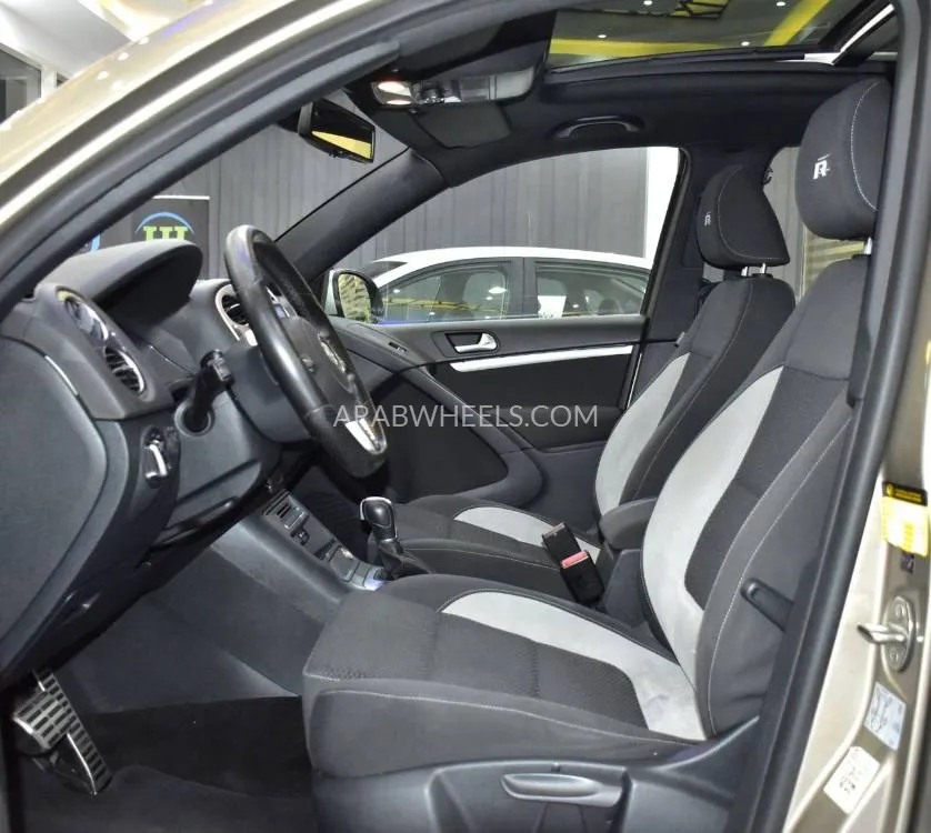 Volkswagen Tiguan 2016 for Sale in Dubai Image-10