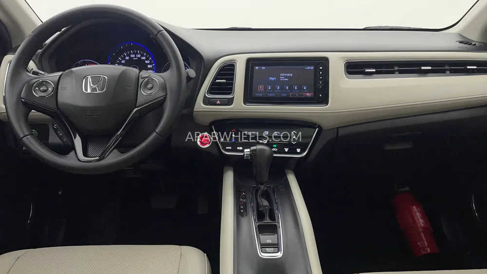 Honda HR-V 2021 for Sale in Dubai Image-14