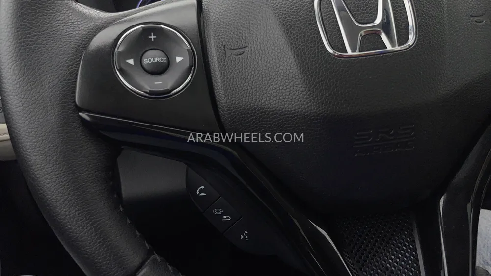 Honda HR-V 2021 for Sale in Dubai Image-40