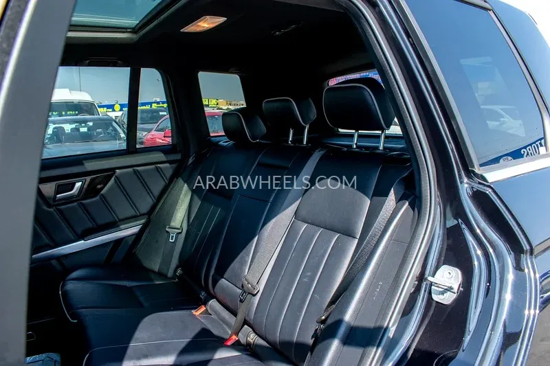 Mercedes Benz GLK Class 2013 for Sale in Dubai Image-12