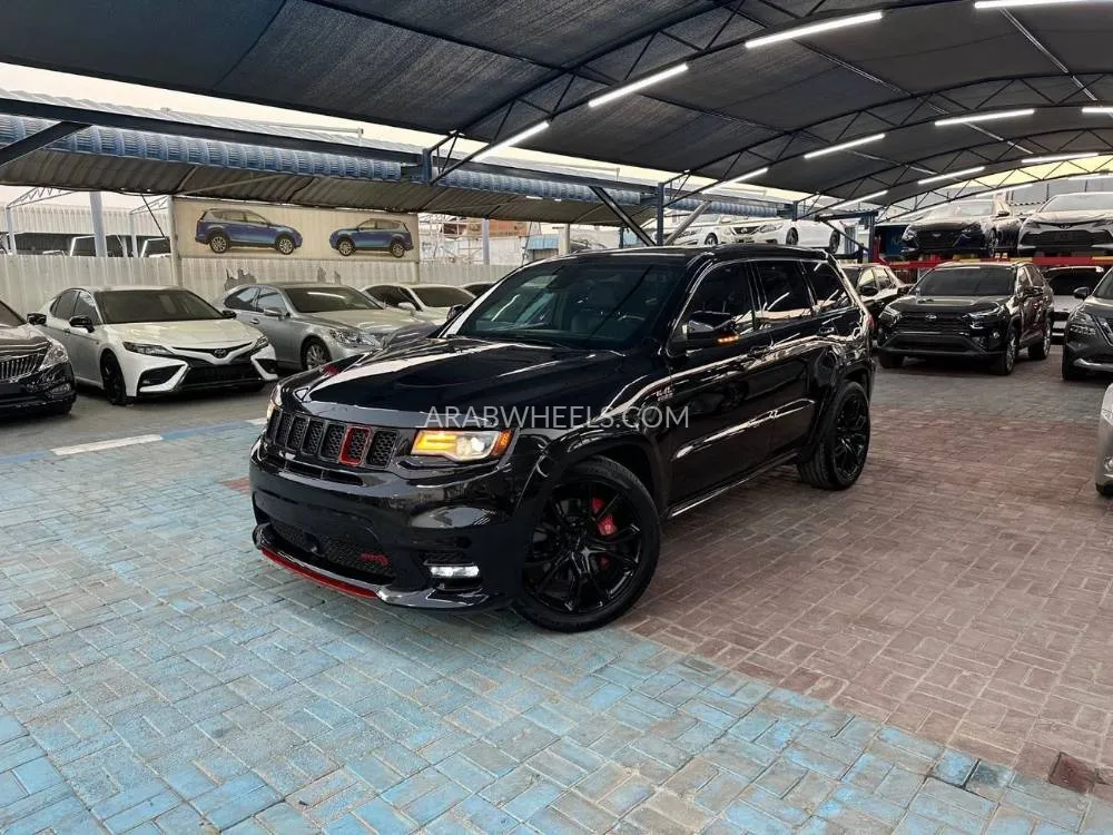 جيب شيروكي 2014 for Sale in عجمان Image-3