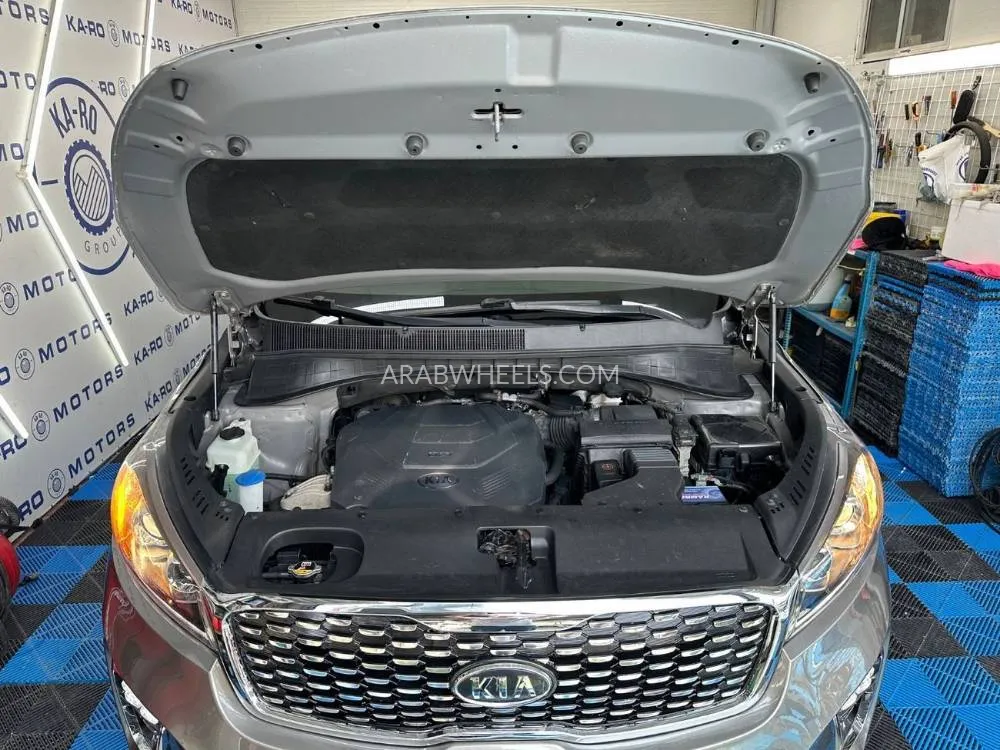 Kia Sorento 2019 for Sale in Ajman Image-17