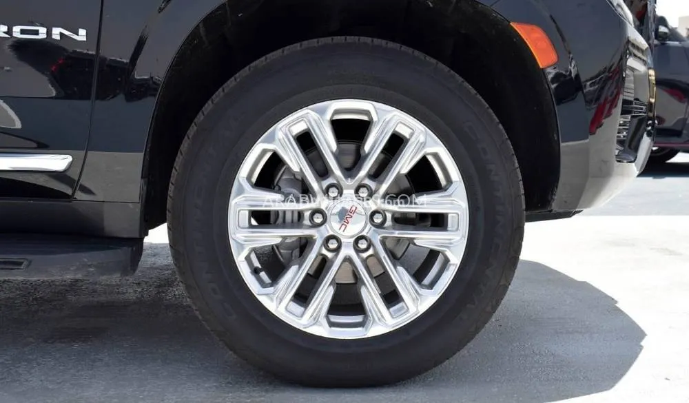GMC Yukon 2021 for Sale in Dubai Image-16