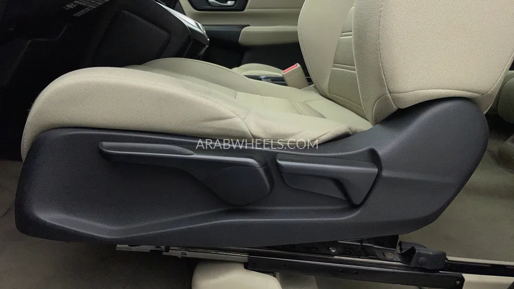 هوندا سي آر-في 2020 for Sale in دبي Image-20