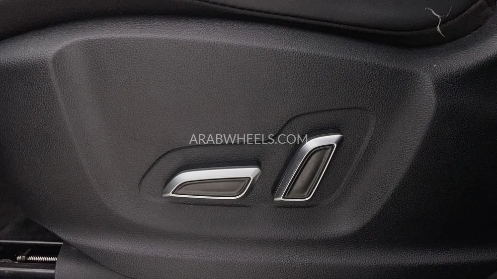 MG HS 2023 for Sale in Dubai Image-24