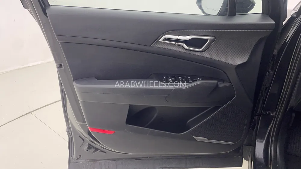 Kia Sportage 2023 for Sale in Dubai Image-19