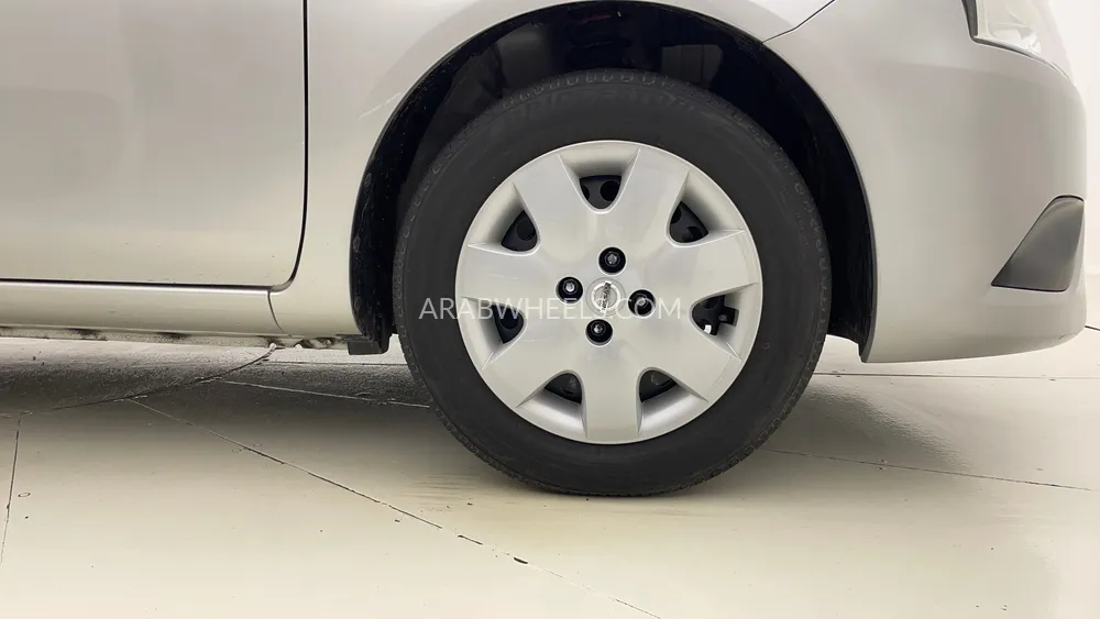 Nissan Sunny 2023 for Sale in Dubai Image-10