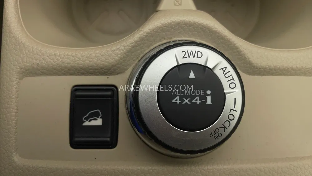 Nissan X-Trail 2019 for Sale in Dubai Image-35