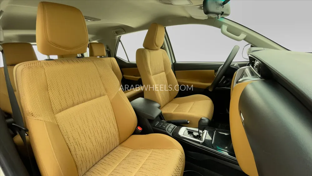 Toyota Fortuner 2022 for Sale in Dubai Image-22