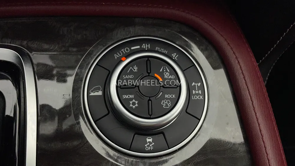 Nissan Patrol 2022 for Sale in Dubai Image-41