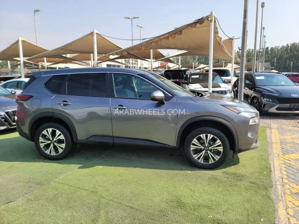 Nissan Rogue 2022 for Sale in Sharjah Image-6