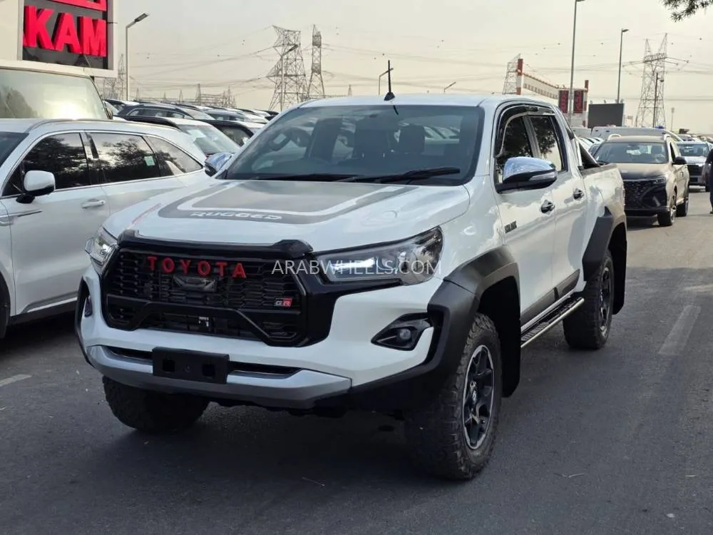 Toyota Hilux 2018 for Sale in Dubai Image-2