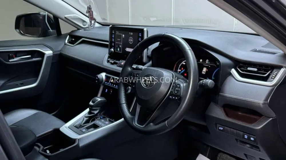 Toyota Rav4 2022 for Sale in Dubai Image-13