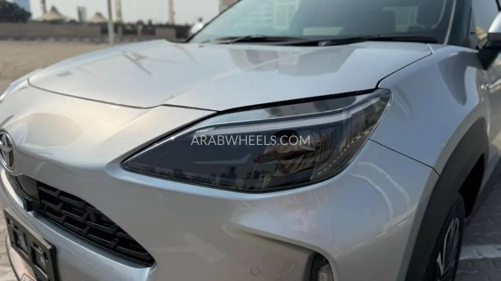 تويوتا يارس كروس 2025 for Sale in دبي Image-4