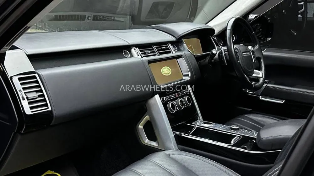 Land Rover Range Rover 2017 for Sale in Dubai Image-11