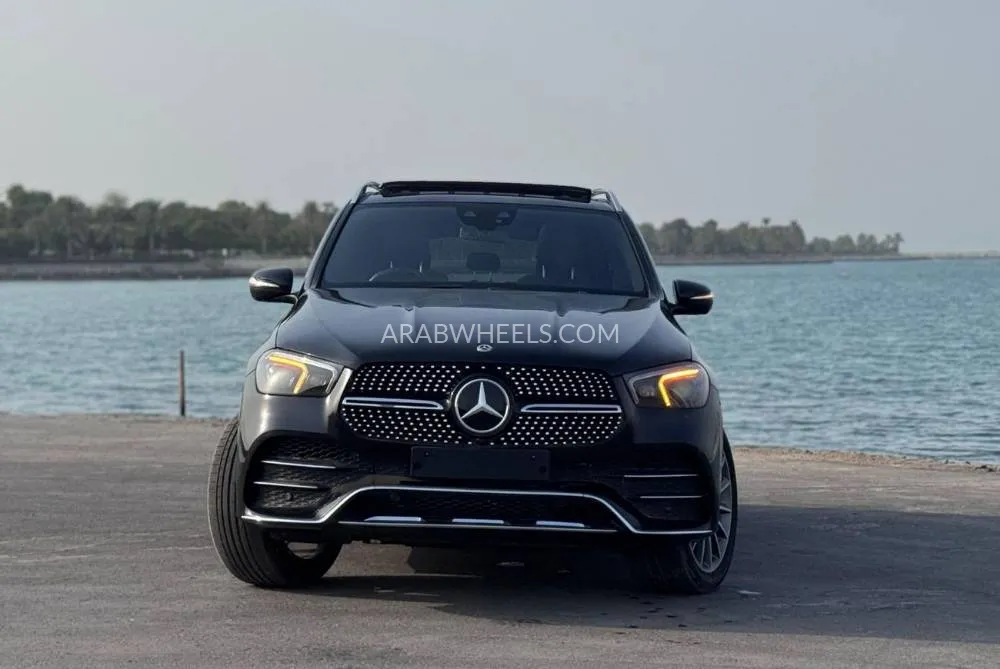 Mercedes Benz GLE Class 2020 for Sale in Dubai Image-3